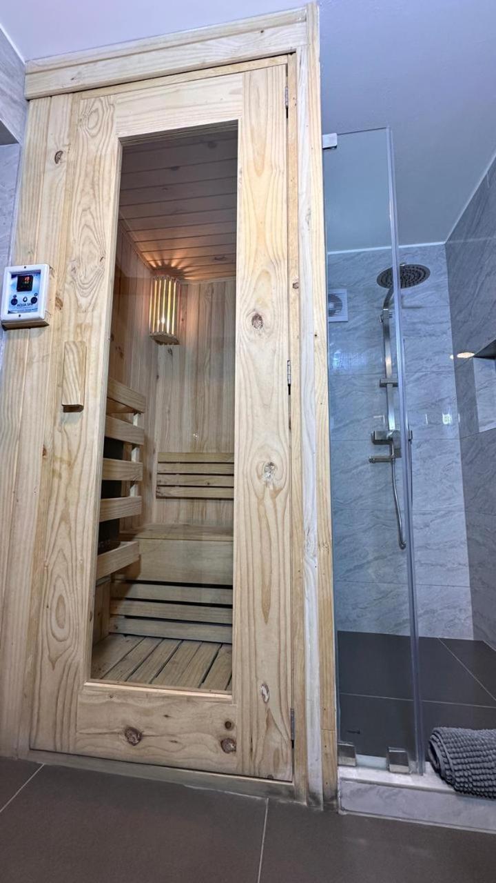 Serenzza Hotel ليما المظهر الخارجي الصورة