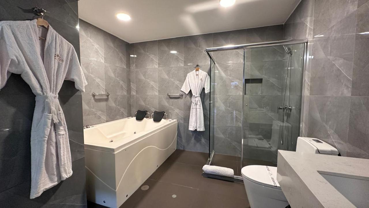 Serenzza Hotel ليما المظهر الخارجي الصورة